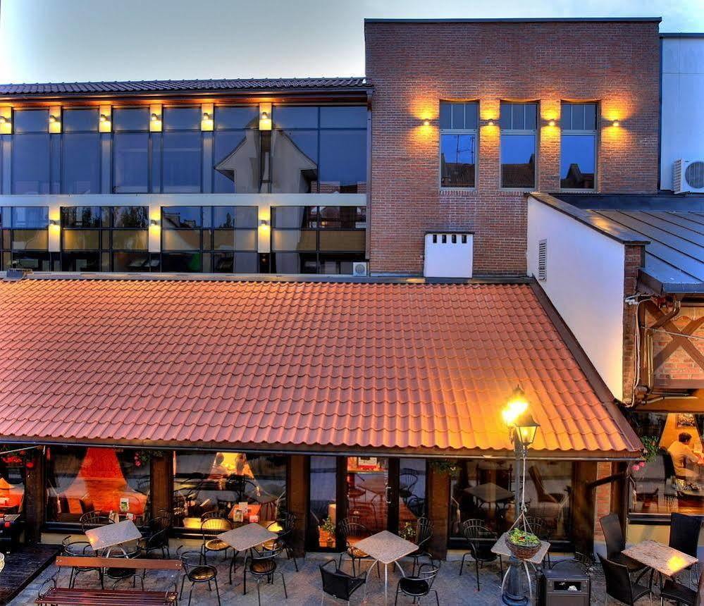 Friedricho Pasazas Hotell Klaipėda Exteriör bild